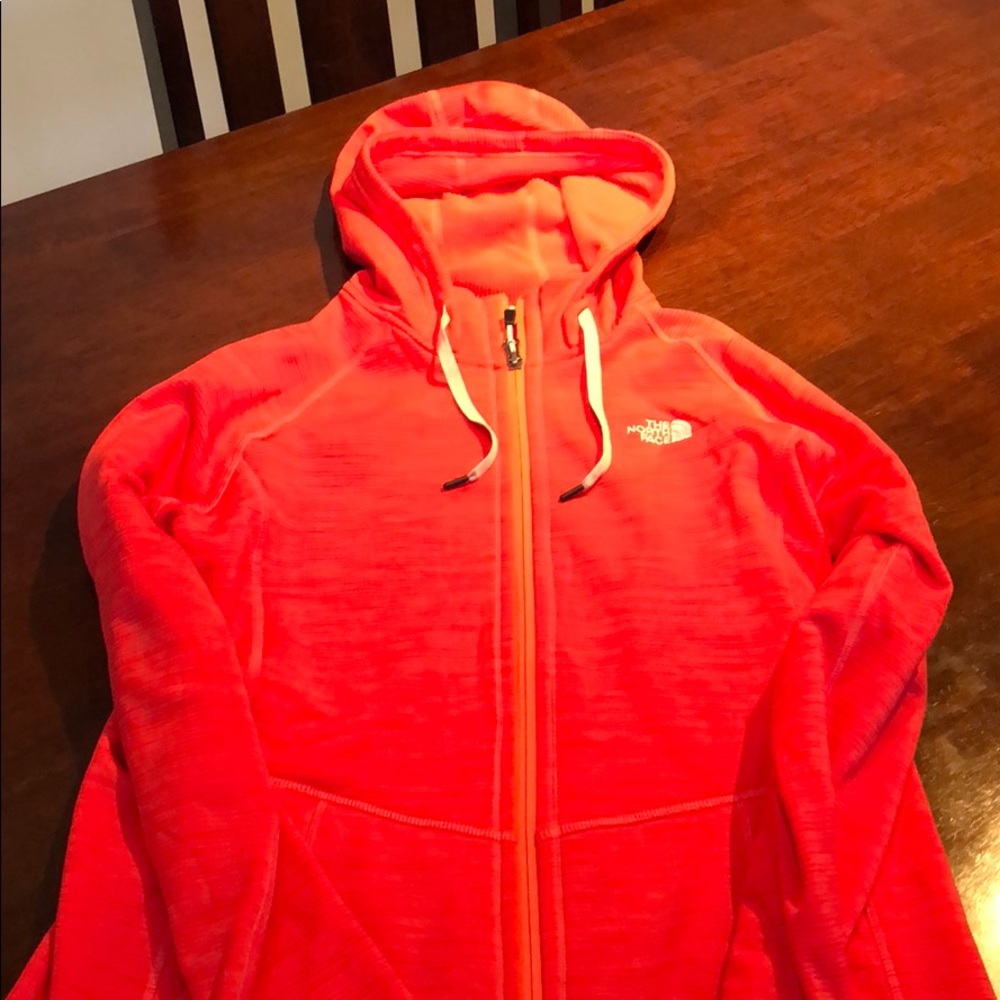 Full-zip lightweight jacket